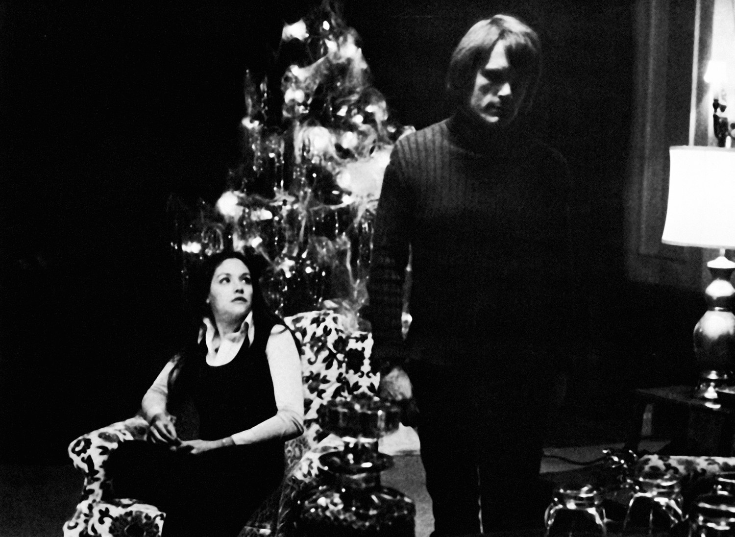 Olivia Hussey et Keir Dullea dans ‘Black Christmas’