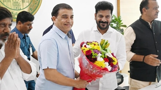 Dil Raju a rencontré le ministre en chef du Telangana, Revanth Reddy, jeudi.