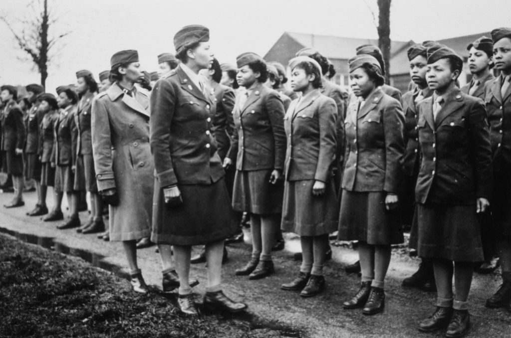 6888e bataillon central de distribution du courrier, 1945