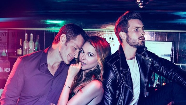 Peter Hermann, Sutton Foster, et Nico Tortorella dans Younger.