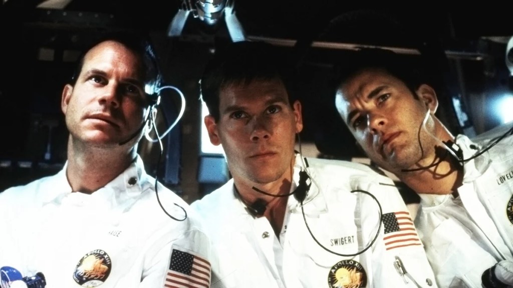 Bill Paxton, Kevin Bacon, et Tom Hanks dans 'Apollo 13.'
