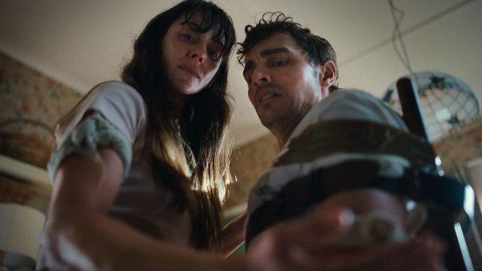 Alison Brie et Dave Franco apparaissent dans Together par Michael Shanks, une sélection officielle du Festival du Film de Sundance 2025 courtesy of Sundance Institute