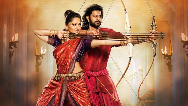 Anushka Shetty et Prabhas dans Baahubali 2