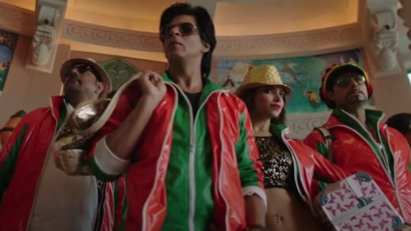 Shah Rukh Khan dans Happy New Year