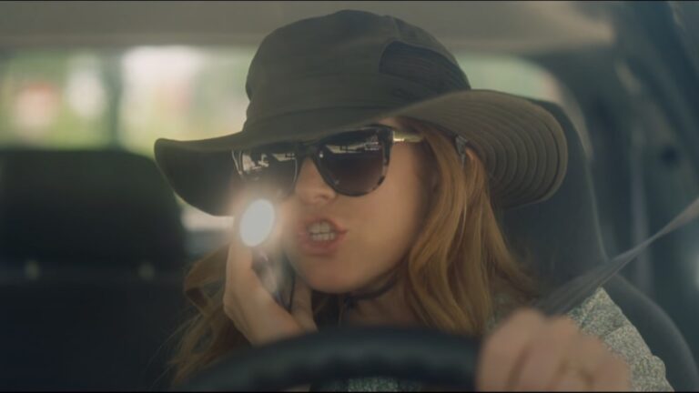 Films sur l'espionnage par les voisins Isla Fisher