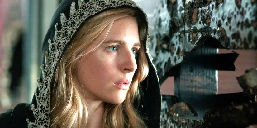 Brit Marling dans le rôle de Prairie Johnson dans The OA