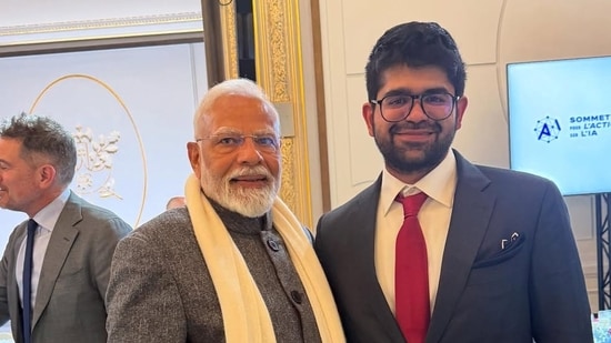 Aravind Srinivas avec le PM indien Narendra Modi.(Aravind Srinivas/Instagram)