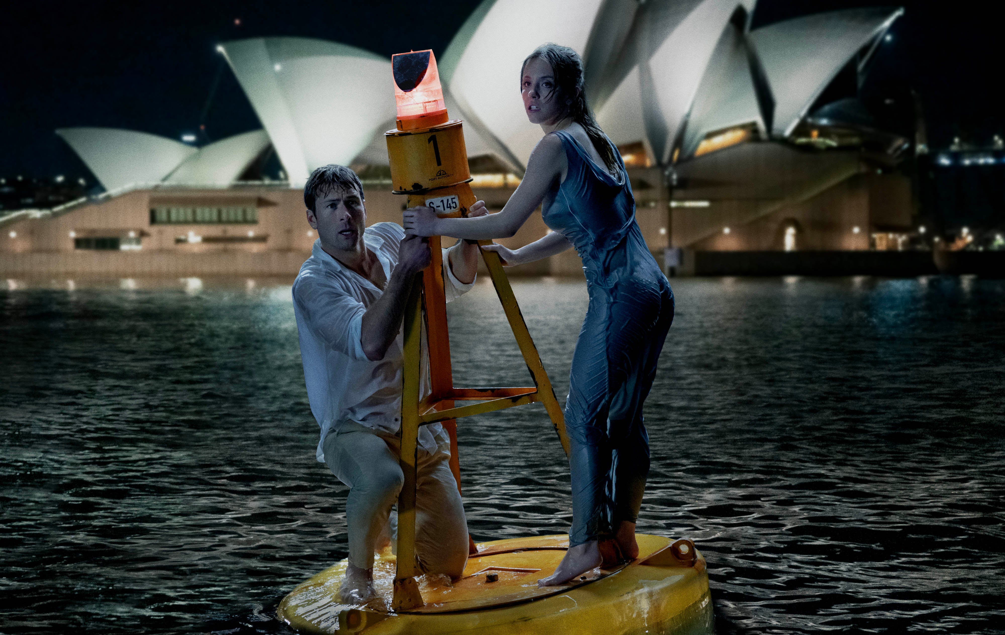 Glen Powell et Sydney Sweeney dans la comédie ‘Anyone But You’