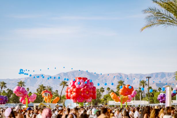 Foule de Coachella, festival en Californie