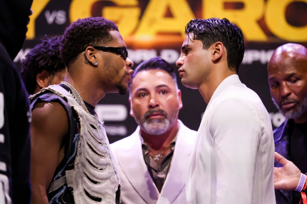 Devon Haney et Ryan Garcia lors d’un face-à-face
