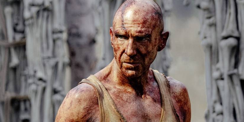 Ralph Fiennes dans 28 Years Later