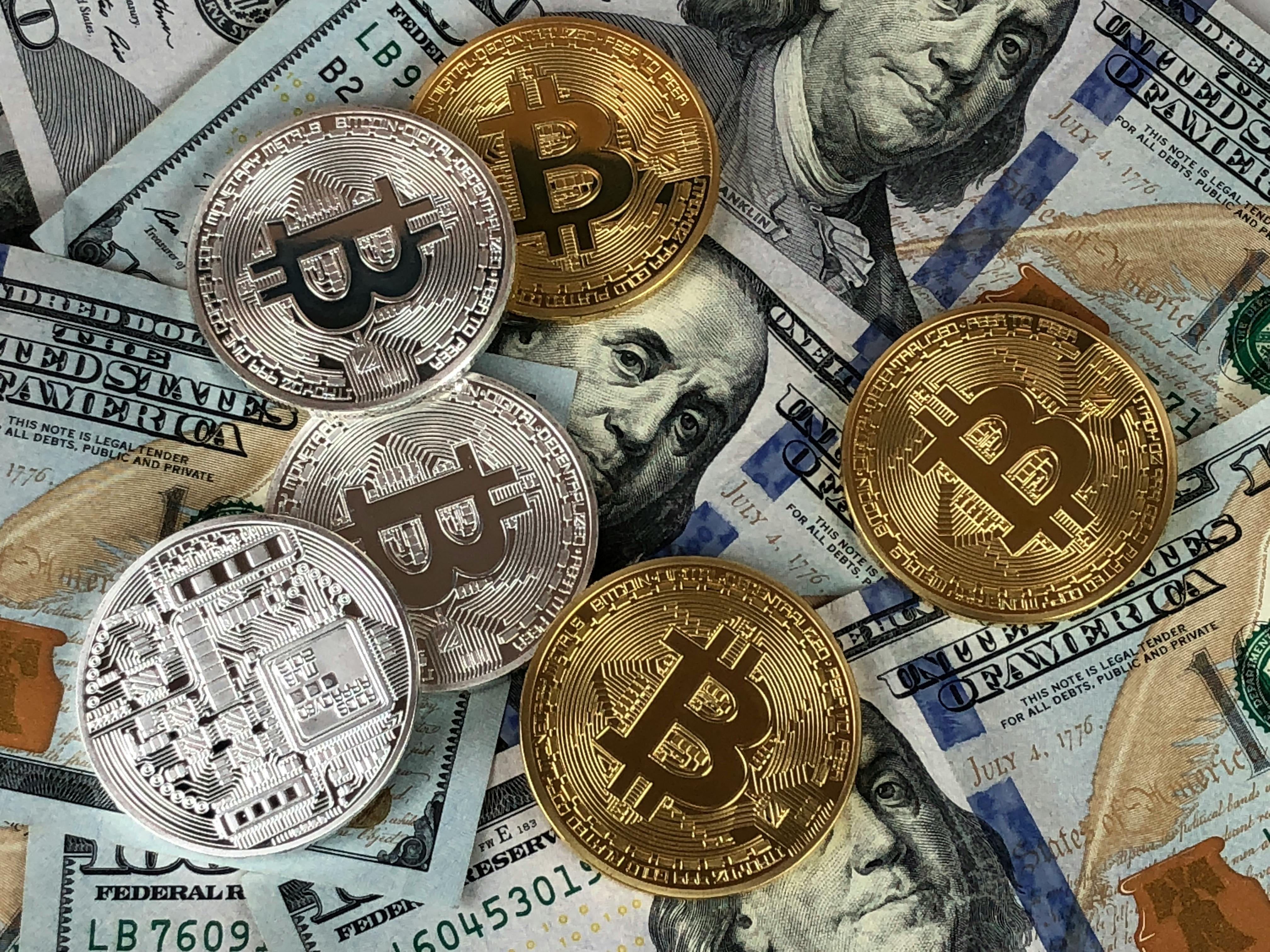 Bitcoin au cœur des spéculations, alors que les traders débattent d'un possible nouveau record en octobre.