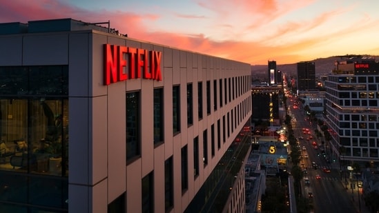 Netflix envisagerait d'acheter Warner Bros. Discovery (Unsplash)