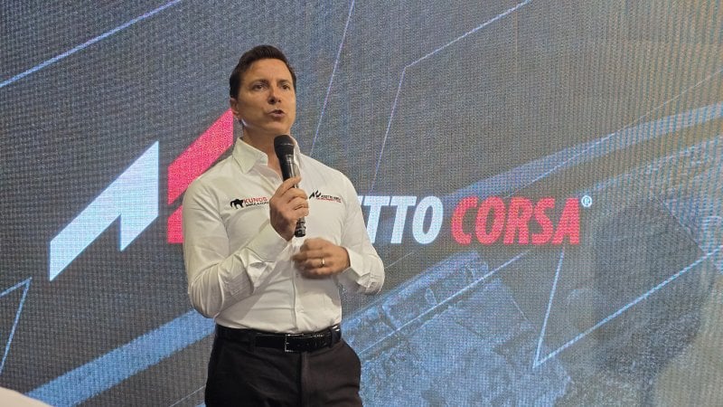 Marco Massarutto de Kunos Simulazioni lors de la présentation d'Assetto Corsa Rally