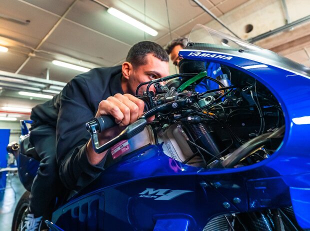 Toprak Razgatlioglu sur la MotoGP-Yamaha