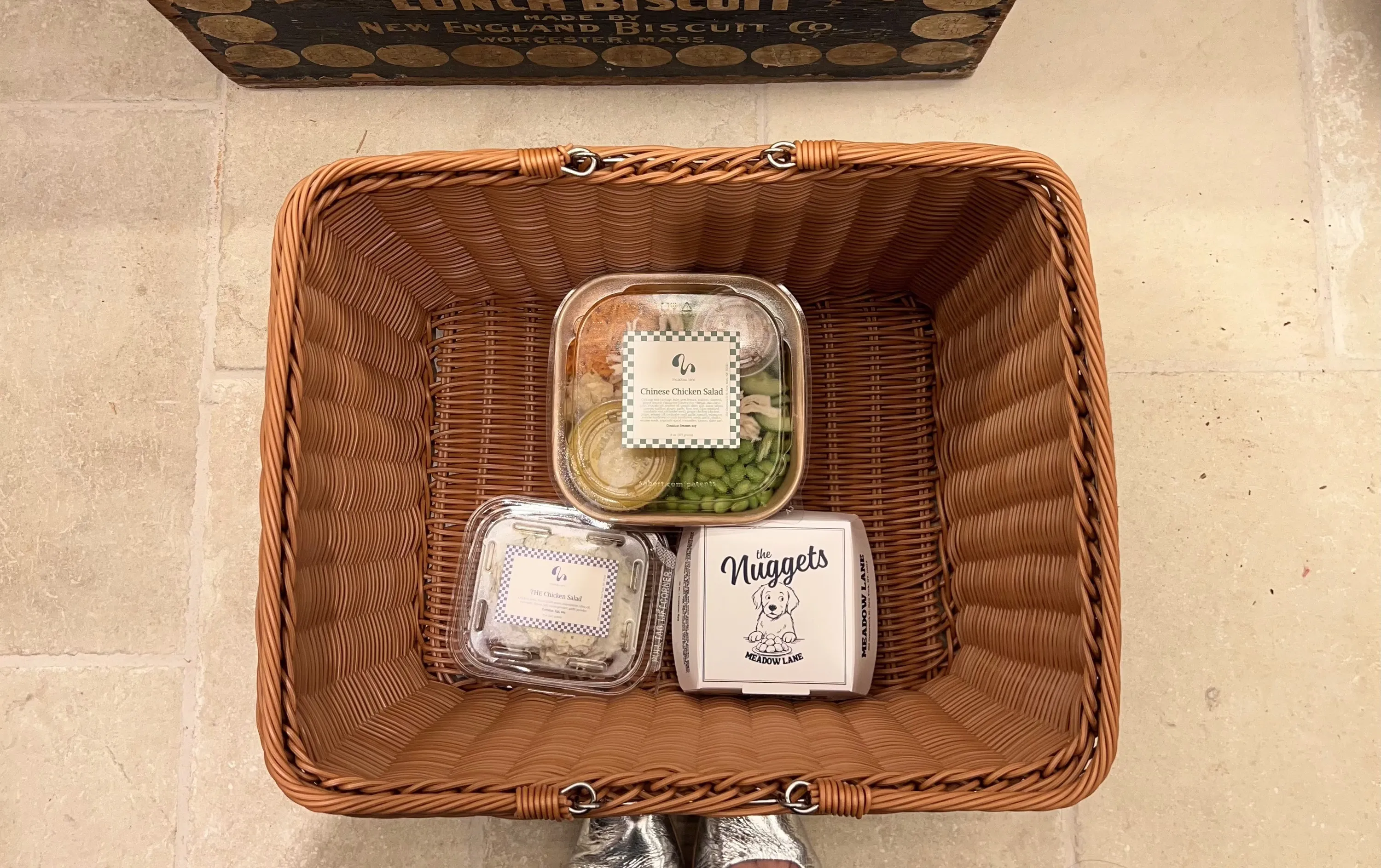 Un panier de produits de Meadow Lane