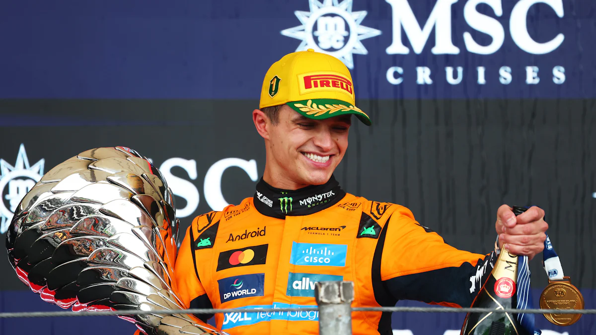 Bataille Épique en F1 : Verstappen en Colère, Norris Reste Imperturbable !
