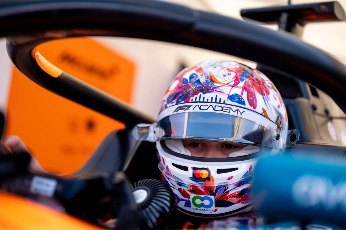 C'est officiel : la fille de la légende de la Formule 1 prend le volant !