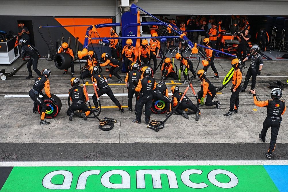 L'équipe de pit stop McLaren
