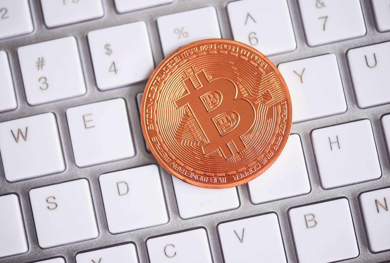 Le cri d'alarme de Michael Saylor pour les investisseurs en Bitcoin face à la chute des prix !