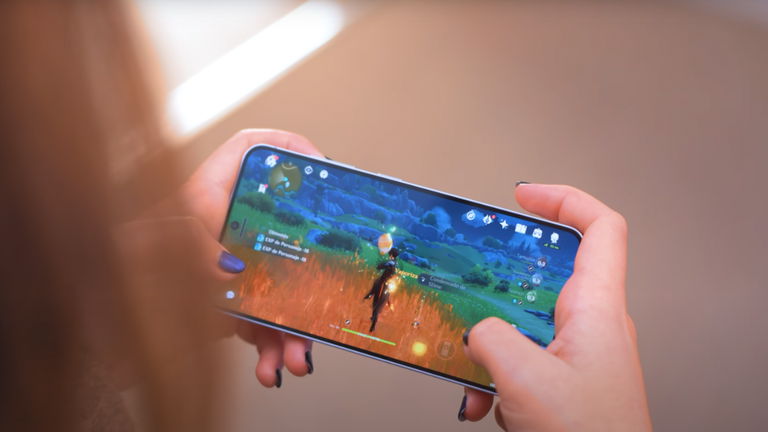 Le smartphone haut de gamme le plus compact de Samsung est en promotion