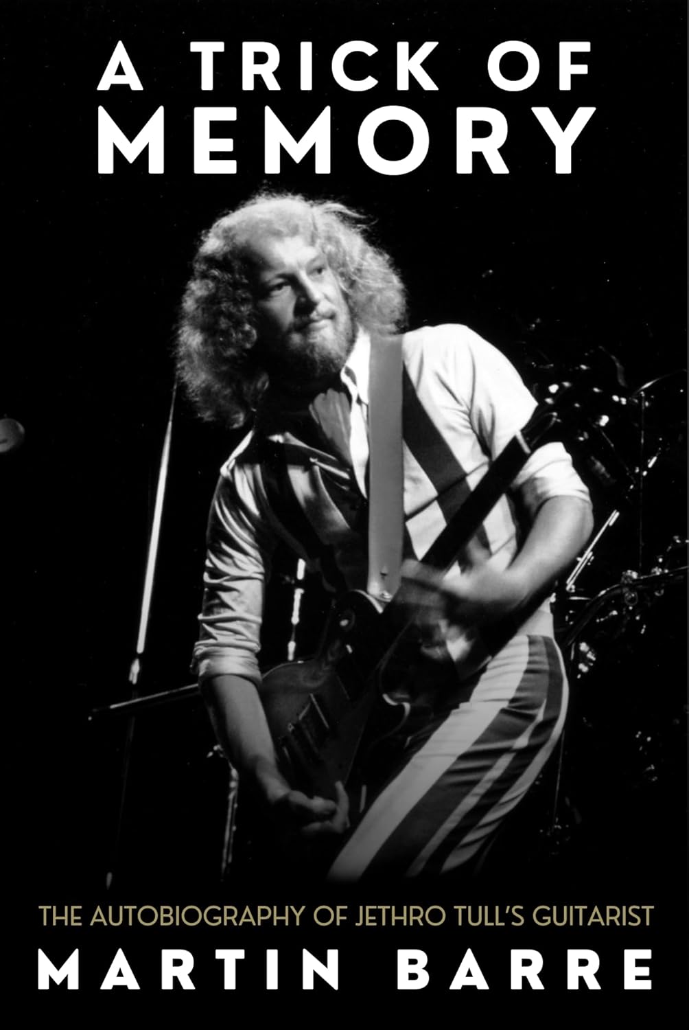 Couverture des mémoires de Martin Barre