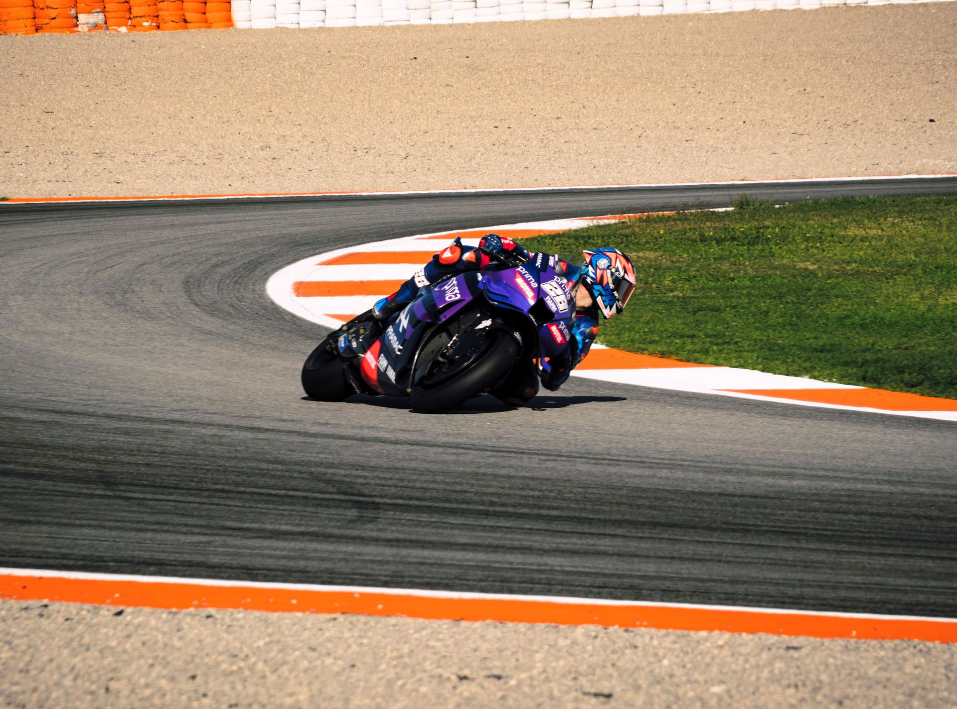 Izan Guevara sur Pramac Yamaha à Valence