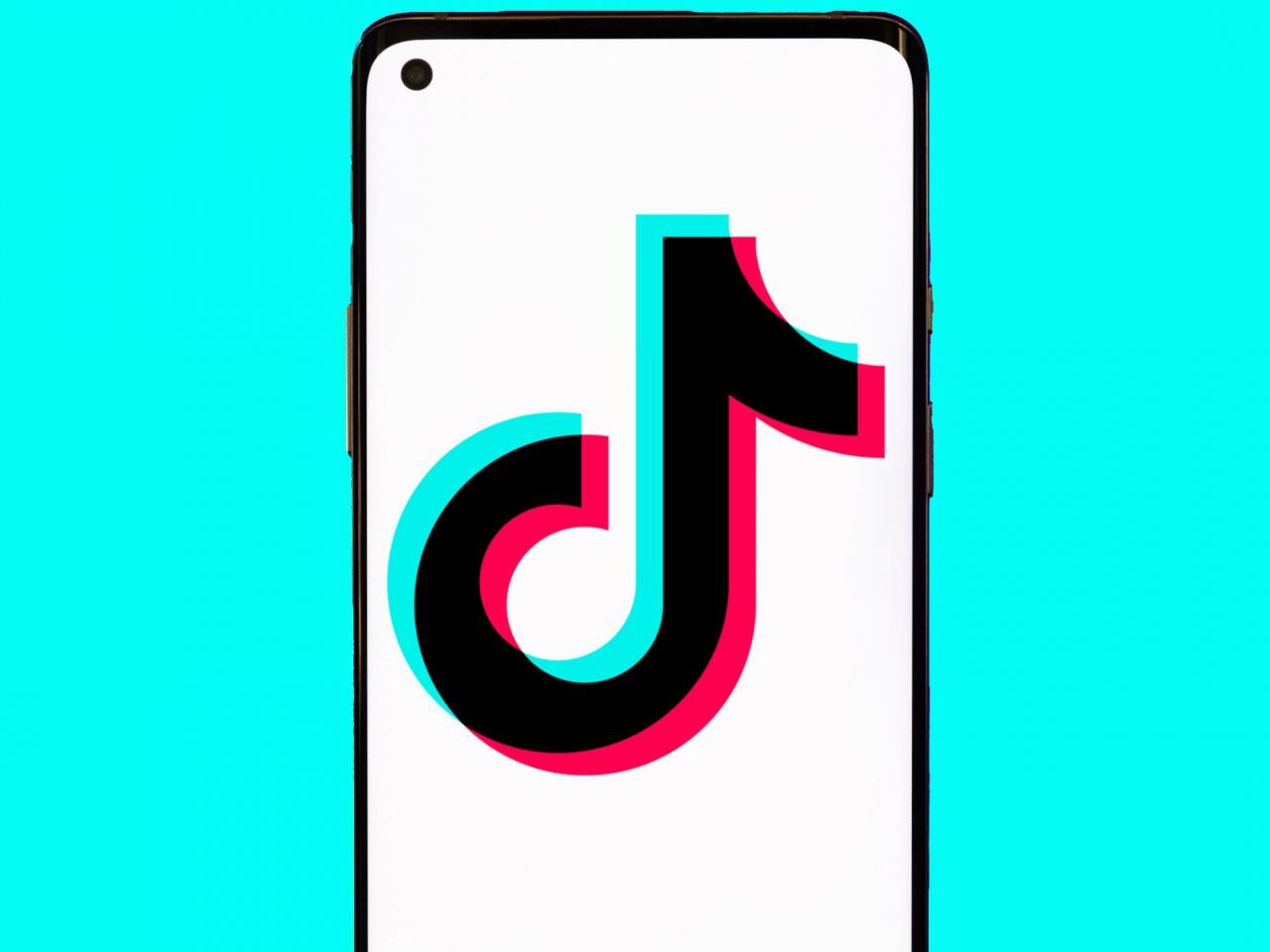 TikTok : Ajustez l'affichage des vidéos AI et maîtrisez les "filigranes invisibles" !