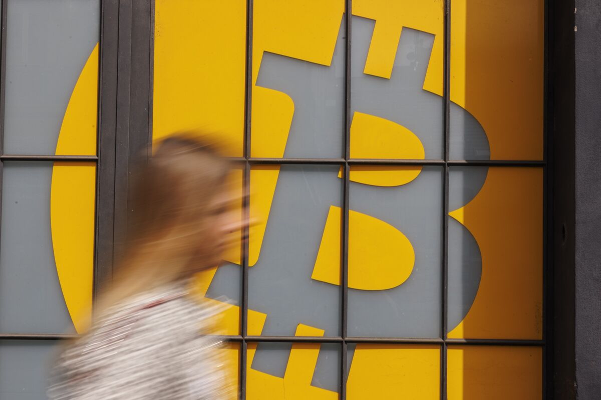 Bitcoin (BTC) Plonge Sous 86 000 $ : Un Début Décembre Prudente !