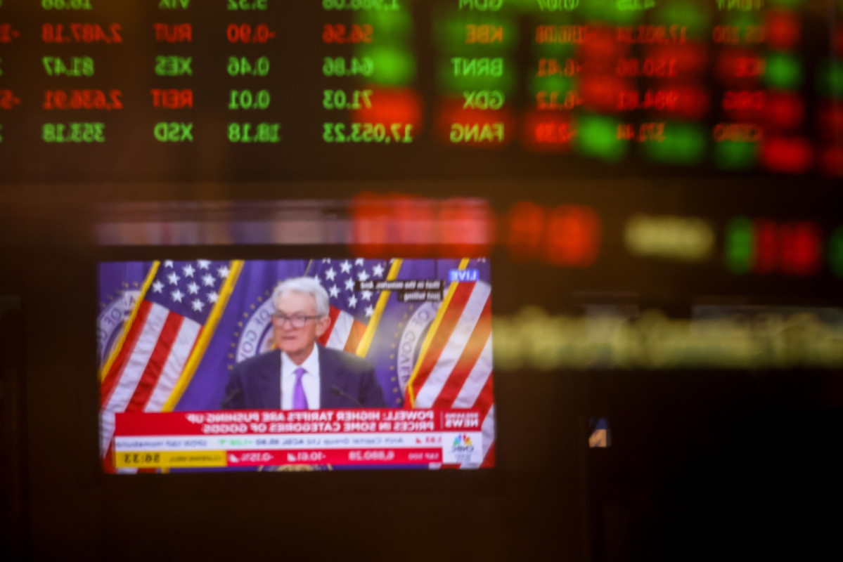 Trader riche mise neuf chiffres juste avant les minutes de la Fed : un coup audacieux !
