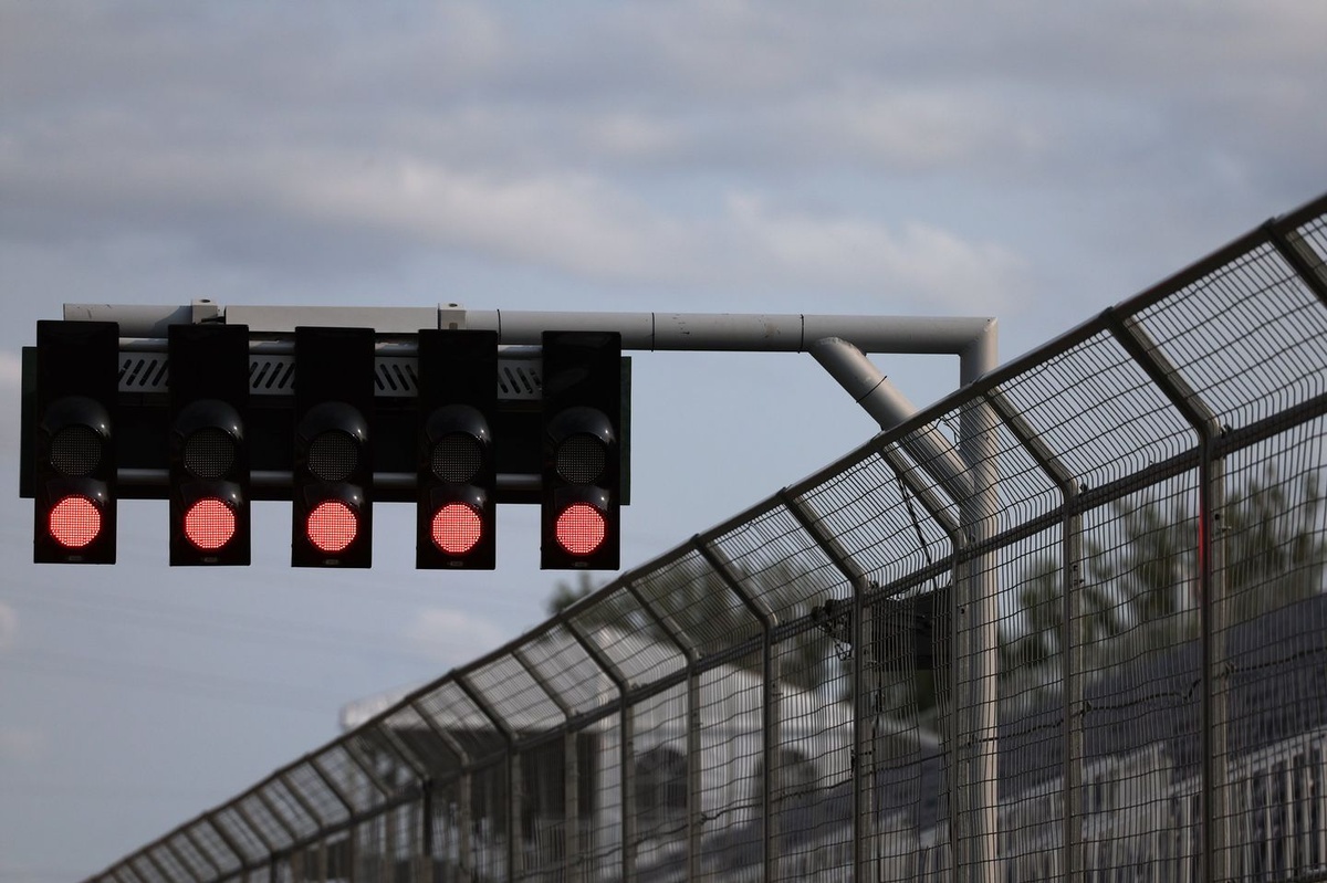 Maîtriser la Sortie d'un Grand Prix de F1 de l'Intérieur : Les Secrets Révélés
