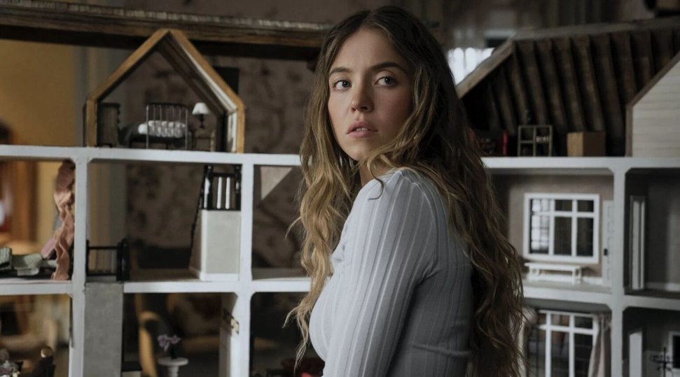 Sydney Sweeney et Amanda Seyfried dans le thriller 'La Gouvernante'