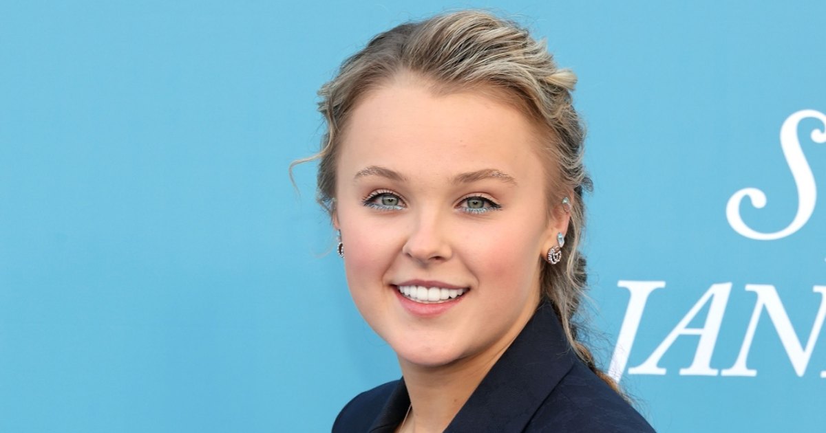JoJo Siwa Change de Nom sur TikTok : Joelle Siwa et les Fans S’enflamment !