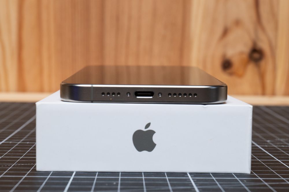 Port USB-C de la génération iPhone 15