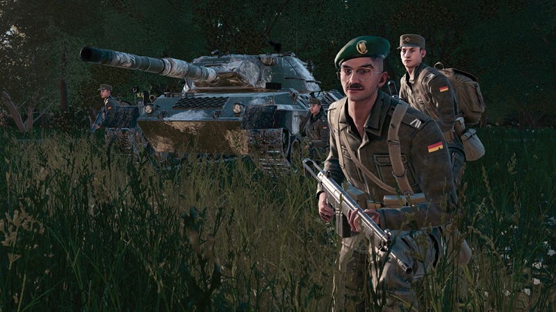 Capture d'écran de WARNO montrant des soldats et un tank.