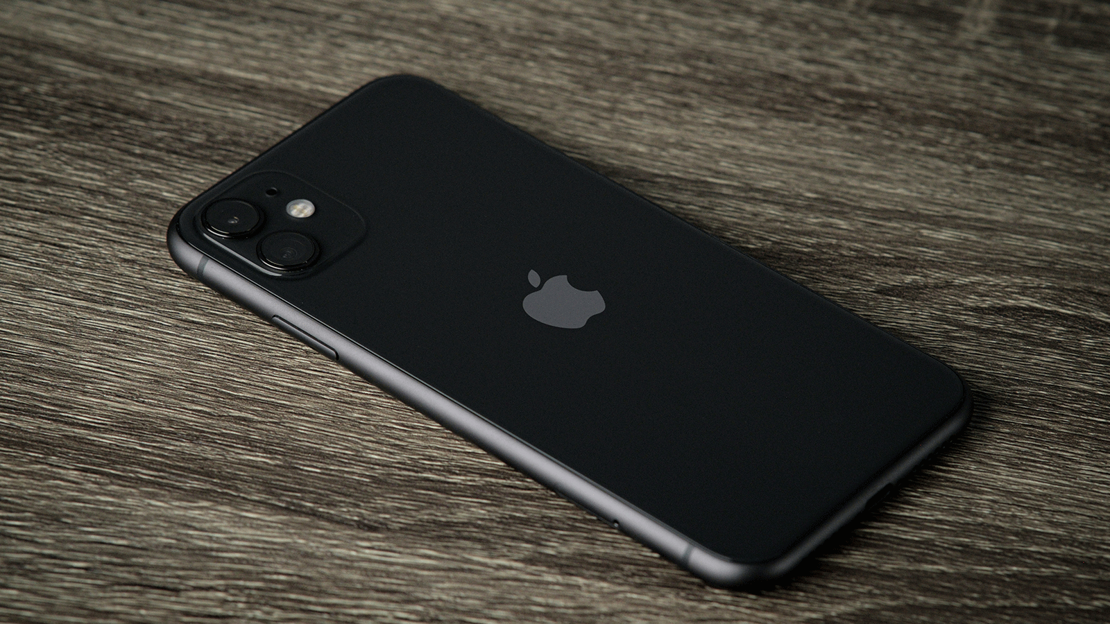 iPhone 11 en color noir
