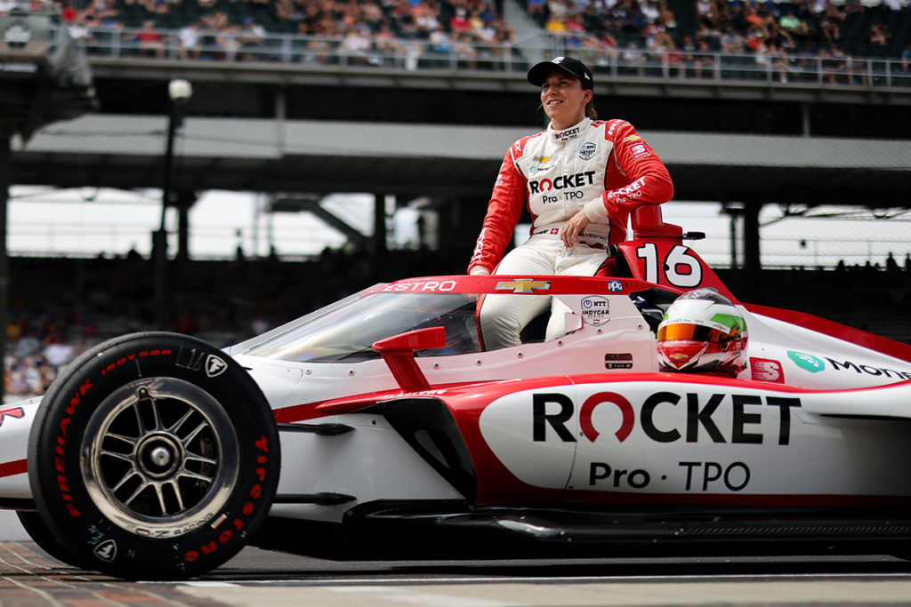 Simona de Silvestro à l'Indy 500 en 2021