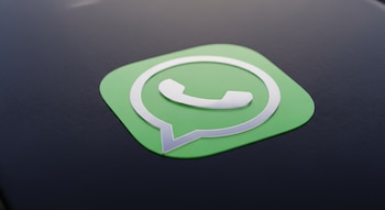 WhatsApp prépare une version premium
