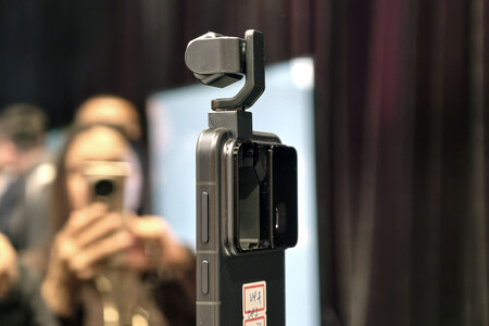 Robot Phone