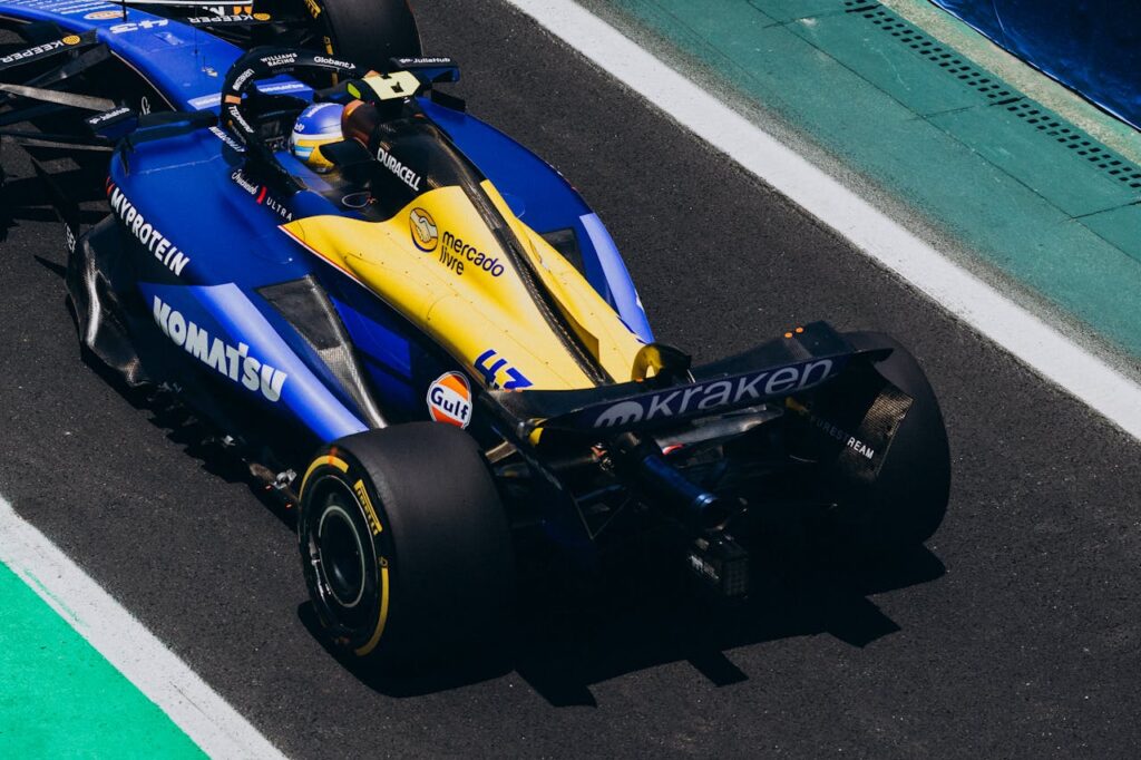 Image d'une monoplace de Formule 1 en action