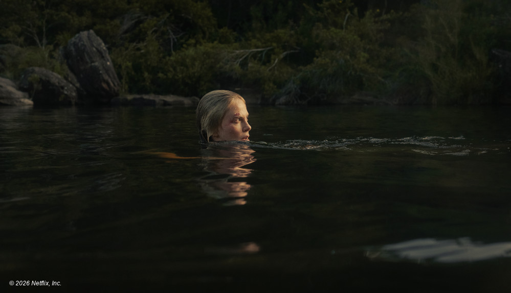 Charlize Theron dans Apex