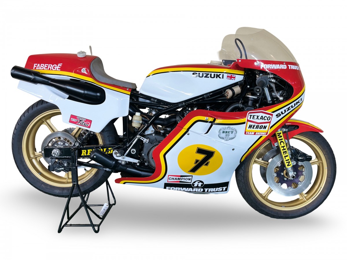 Suzuki RG500 (1977)