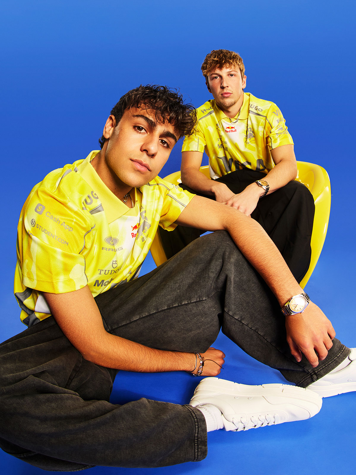 Arvid Lindblad and Liam Lawson during a portrait photoshoot wearing Miami team kit