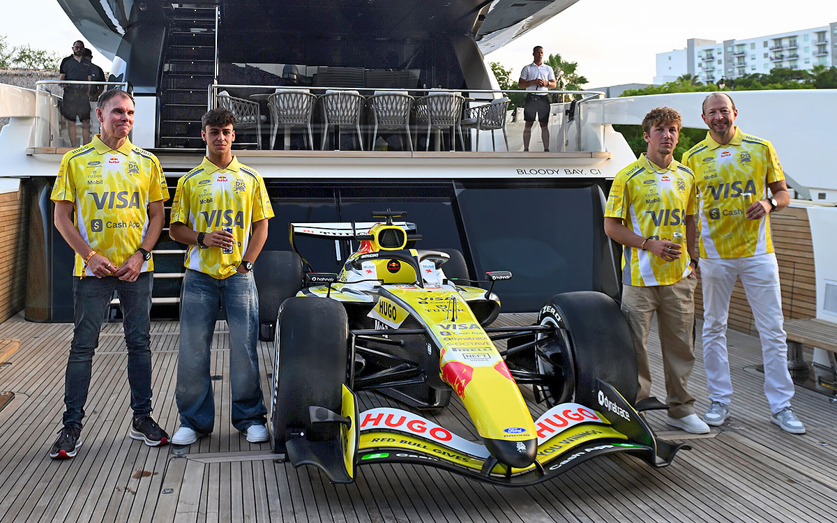 Du rose au jaune : les Racing Bulls dévoilent une livrée spéciale au GP de Miami de F1 avec leur nouveau produit Sudachi Lime !