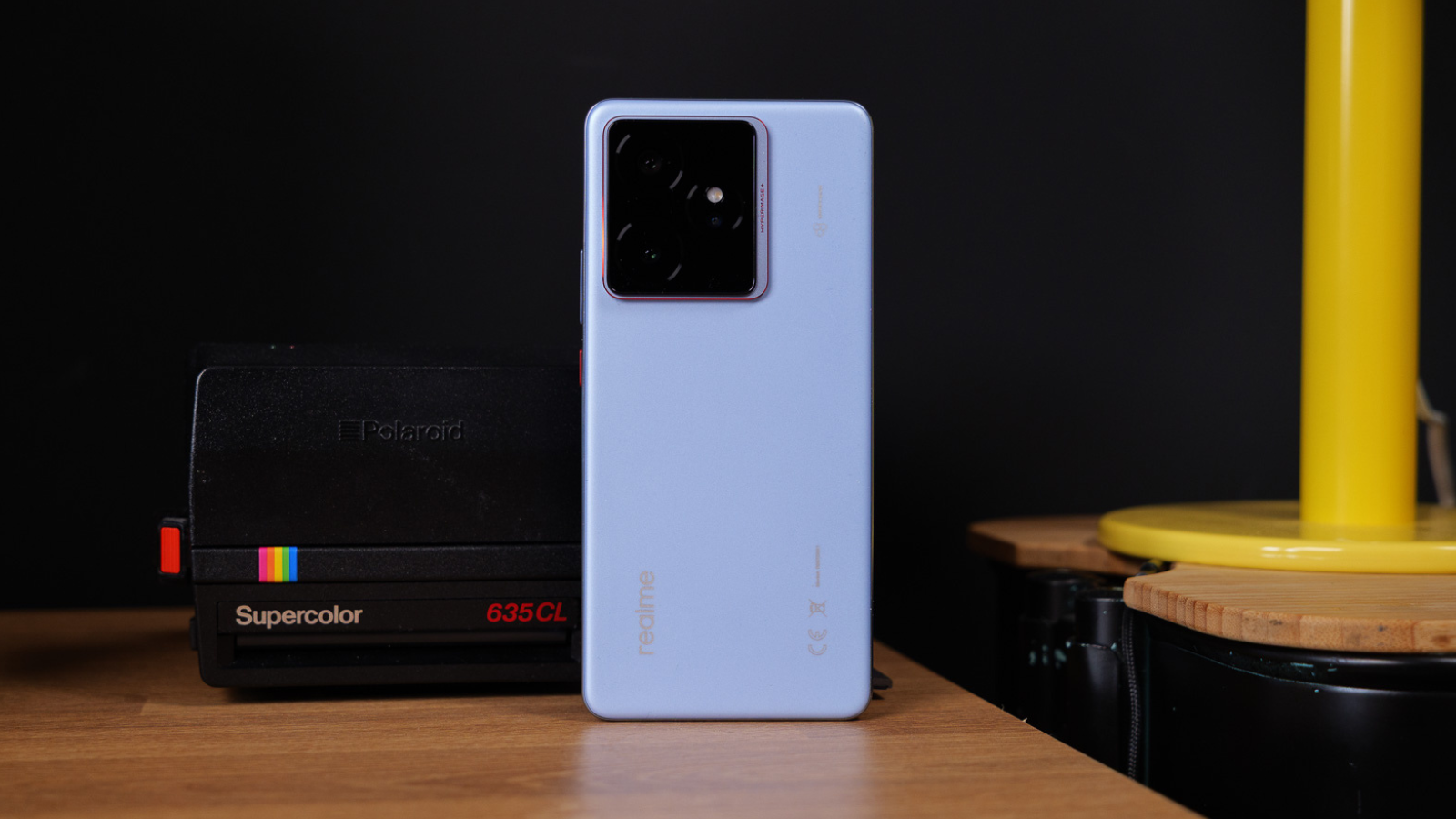 Diseño trasero del realme GT 7