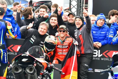 Philipp Öttl et son équipe célèbrent leur premier succès en Supersport à titre de Deutscher.