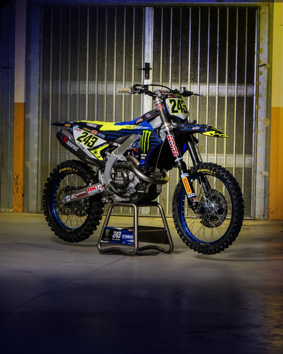 Yamaha YZ450R de Tim Gajser dans les couleurs Monster Energy Yamaha et VR46