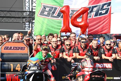 Nicolo Bulega domine le championnat