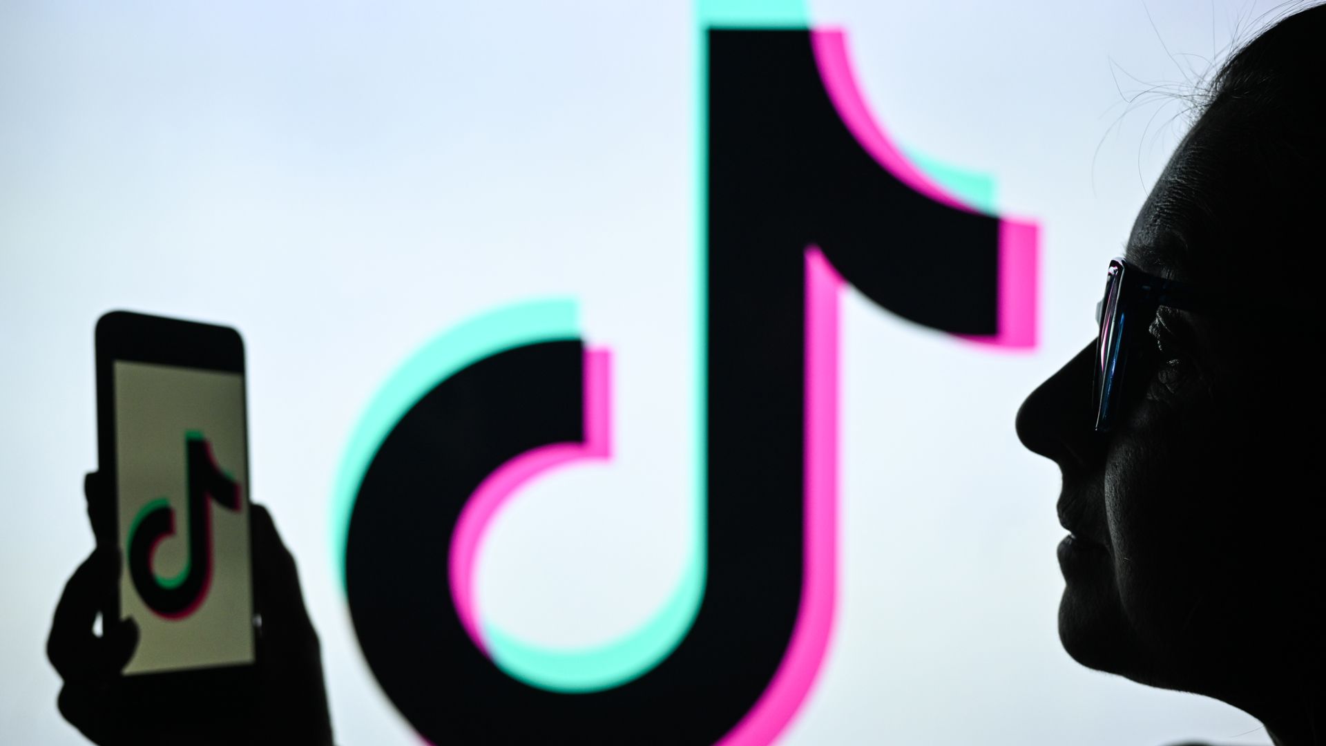 TikTok devient sans publicités au Royaume-Uni — avec un abonnement mensuel de 3,99 £ !