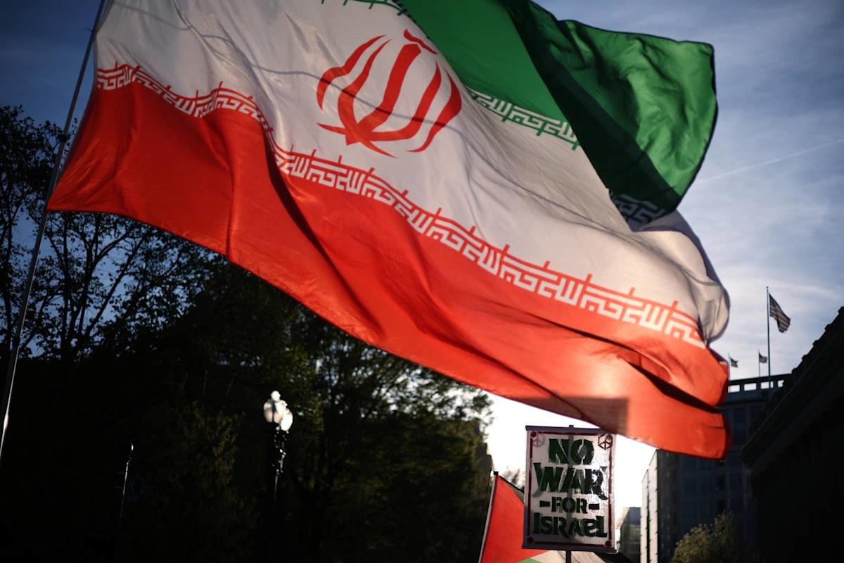 Baisse de Bitcoin et XRP : des rapports d'attaques en Iran sème le doute !